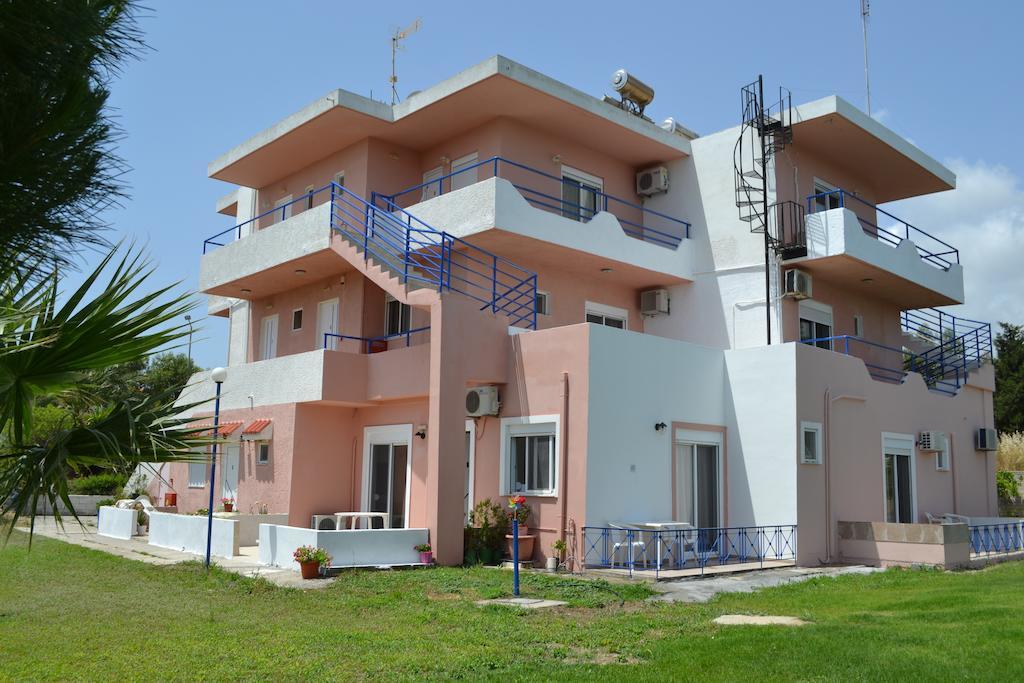 Petasos Apartments 1 غينادي المظهر الخارجي الصورة