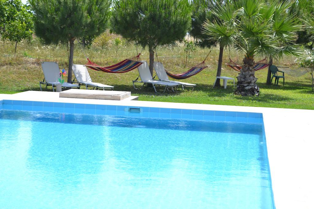 Petasos Apartments 1 غينادي المظهر الخارجي الصورة