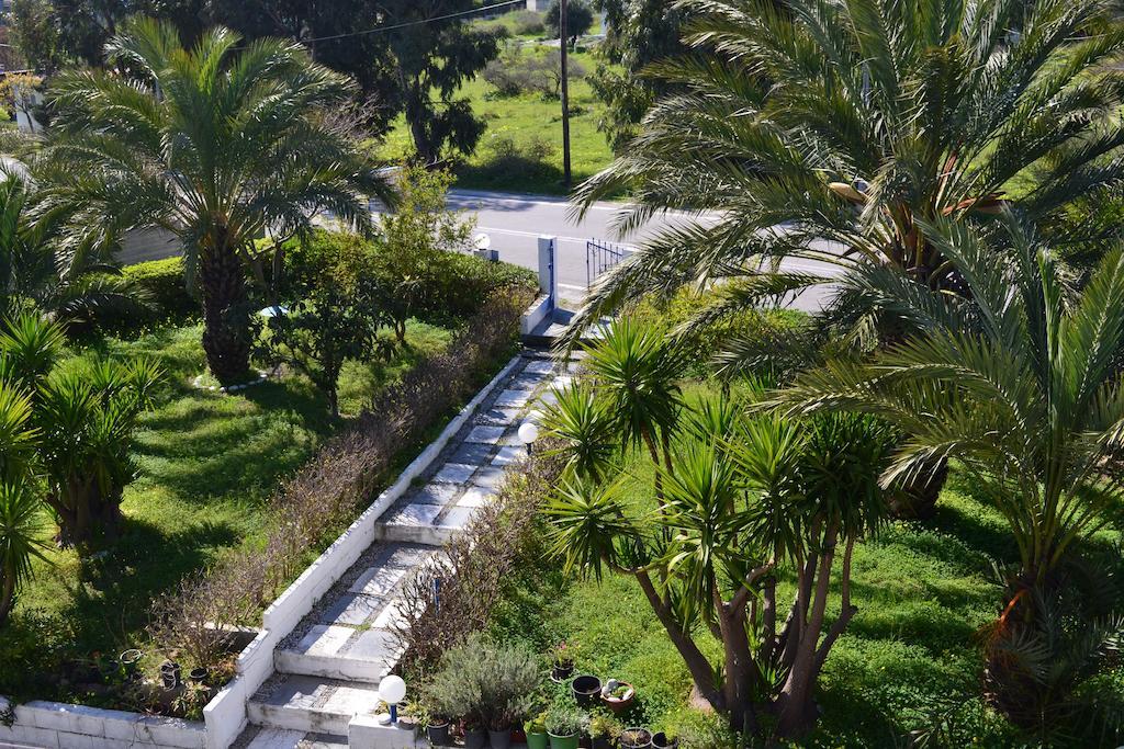 Petasos Apartments 1 غينادي المظهر الخارجي الصورة