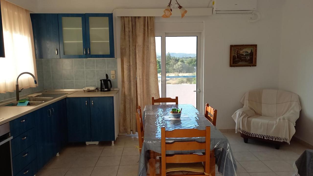 Petasos Apartments 1 غينادي المظهر الخارجي الصورة