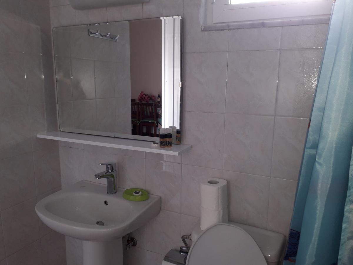 Petasos Apartments 1 غينادي المظهر الخارجي الصورة
