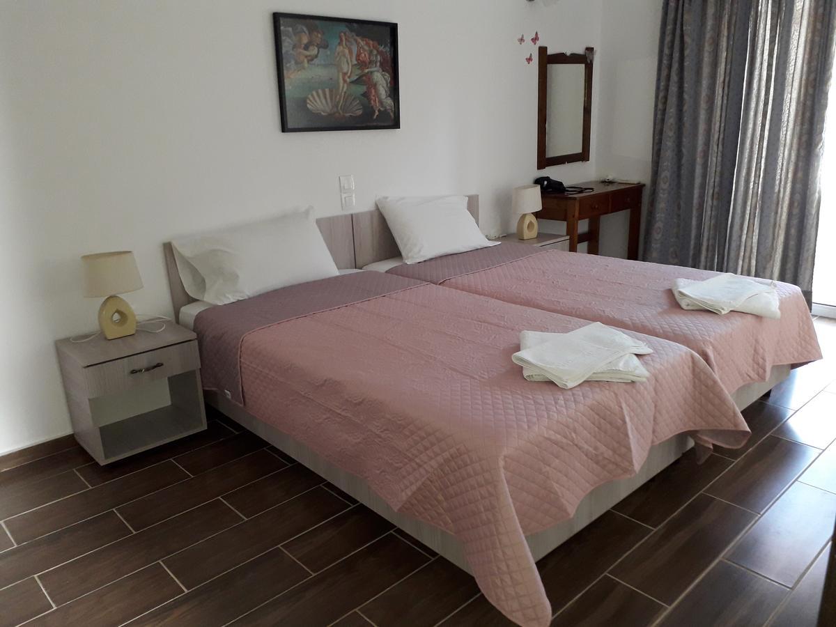 Petasos Apartments 1 غينادي المظهر الخارجي الصورة
