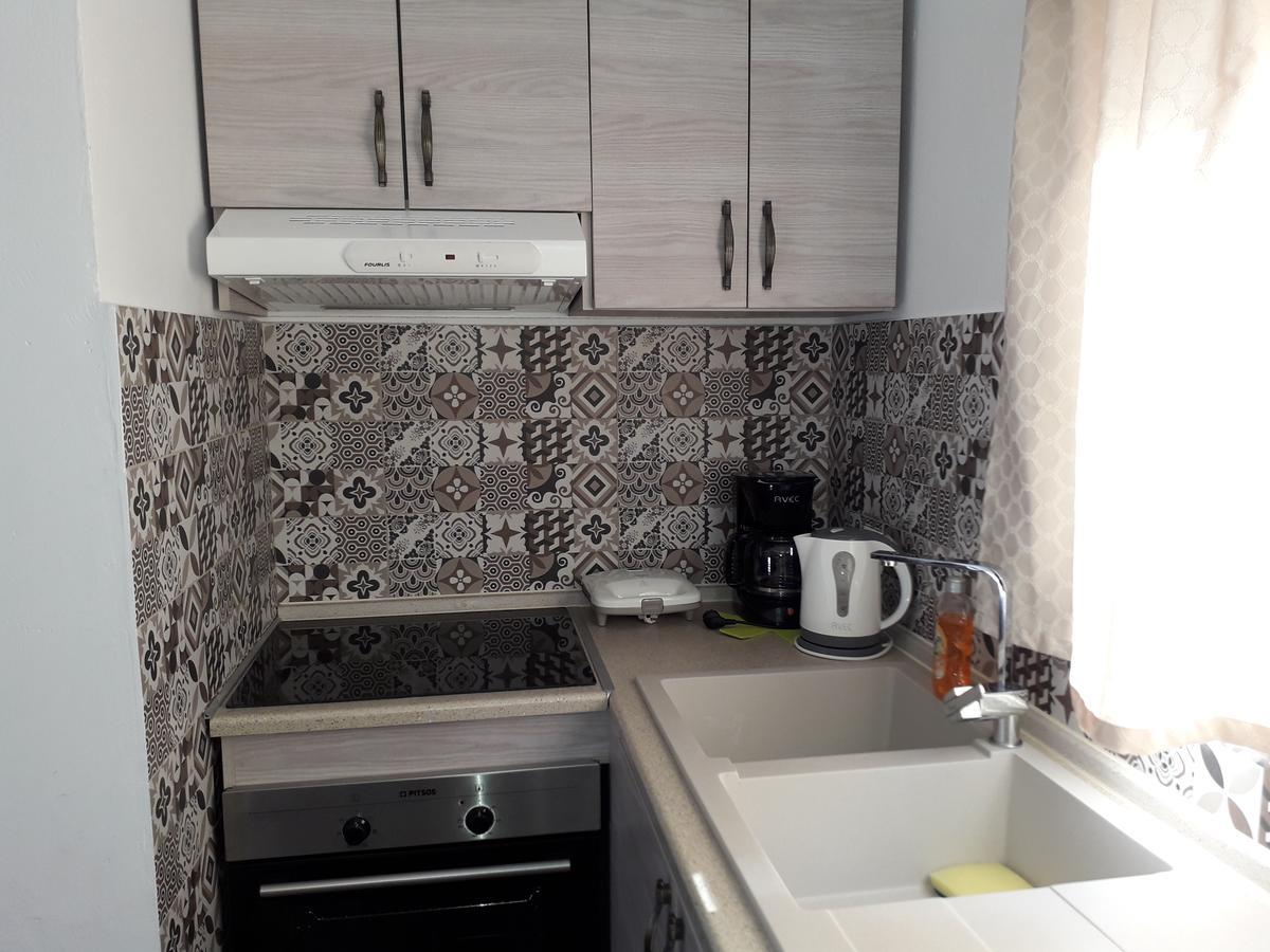 Petasos Apartments 1 غينادي المظهر الخارجي الصورة