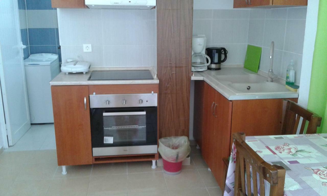 Petasos Apartments 1 غينادي المظهر الخارجي الصورة