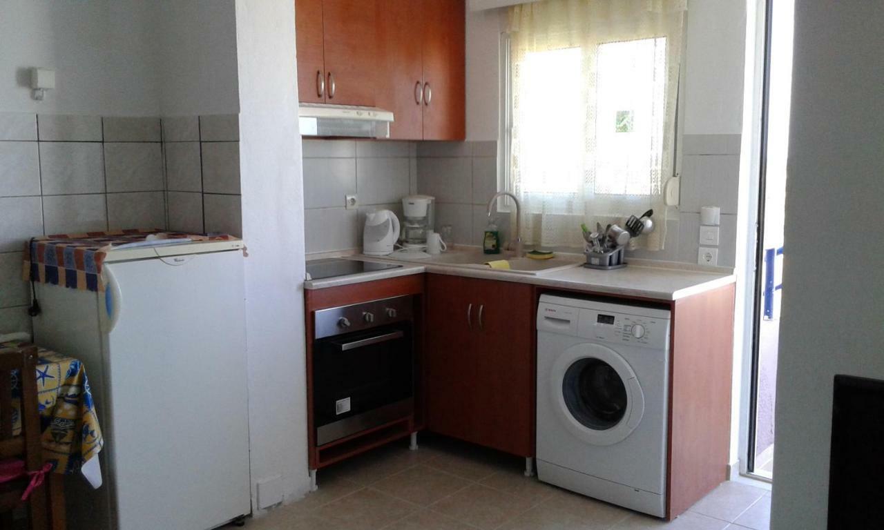 Petasos Apartments 1 غينادي المظهر الخارجي الصورة